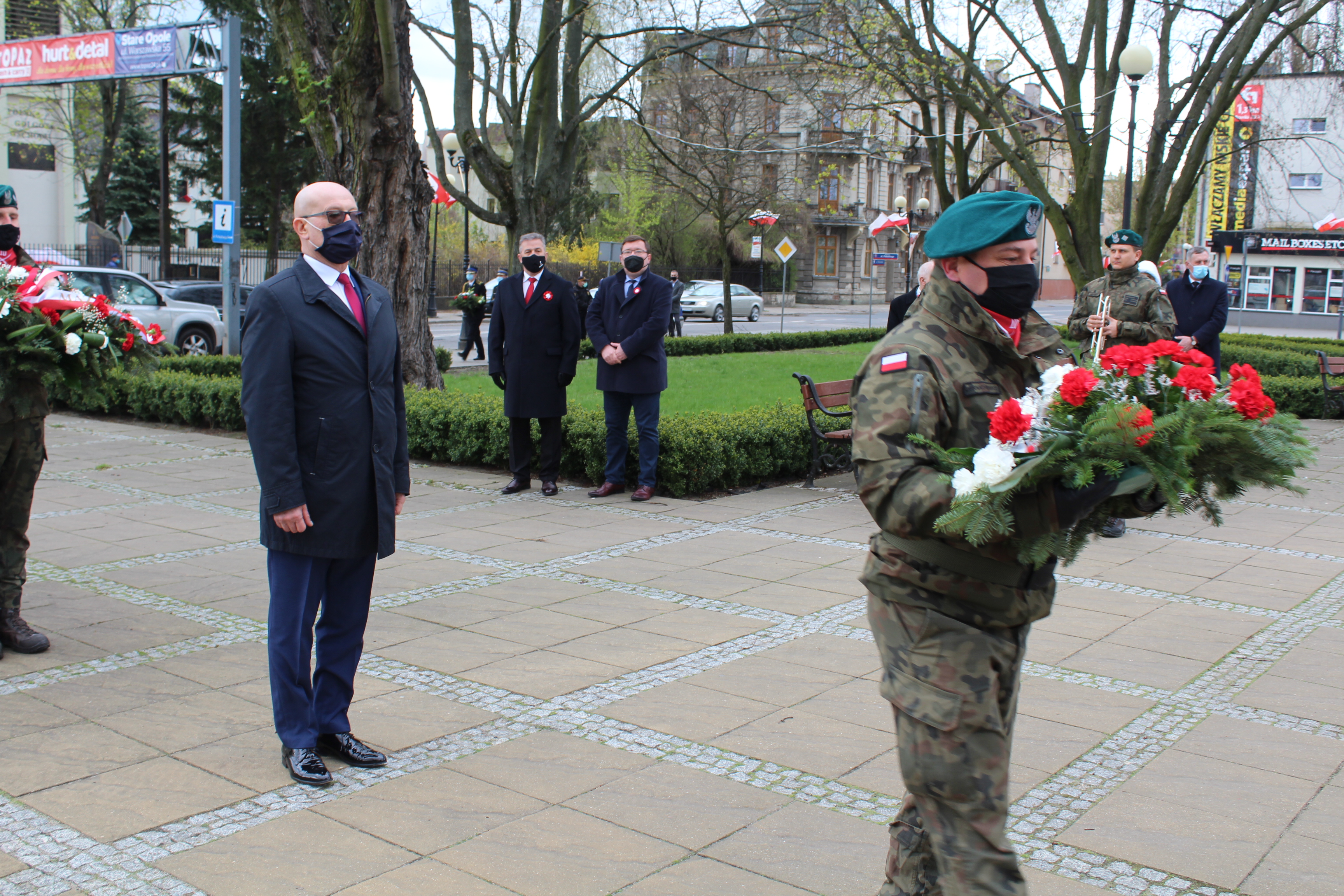 Rektor prof. Mirosław Minkina złożył wieniec podczas uroczystości obchodów Konstytucji 3 Maja